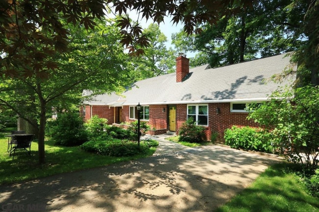 property at 635 W Nittany Ave