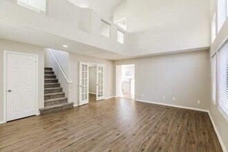 250 W Juniper Ave in Gilbert, AZ - Building Photo - Building Photo