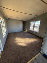 100 Hidden Valley Dr in Batesville, AR - Foto de edificio - Building Photo