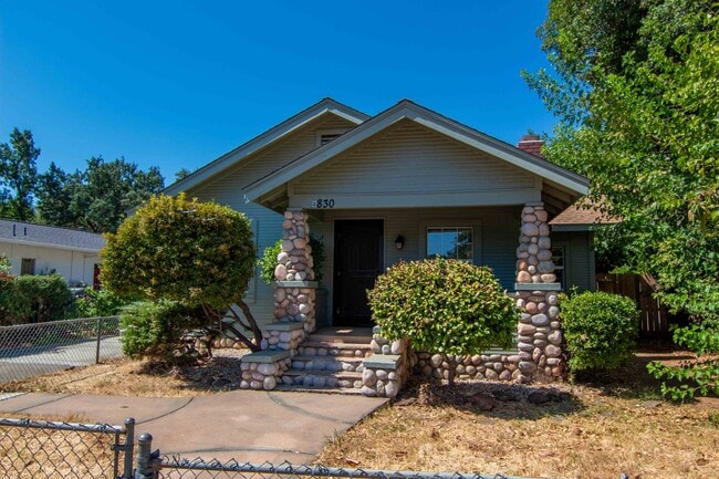 property at 830 West St