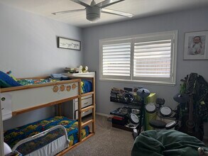25146 Markel Dr in Santa Clarita, CA - Building Photo - Building Photo