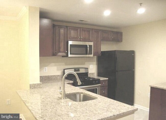 17701 Kilmarnock Terrace in Darnestown, MD - Building Photo - Building Photo