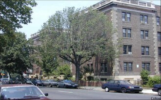 Cobbs Creek Court Apartments