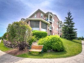 Meetinghouse in Milwaukee, WI - Building Photo