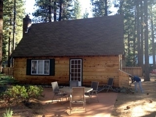 730 Tata Ln in South Lake Tahoe, CA - Foto de edificio