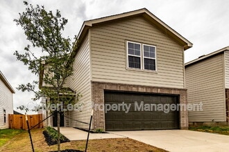 13015 Lorena Ochoa in San Antonio, TX - Building Photo - Building Photo