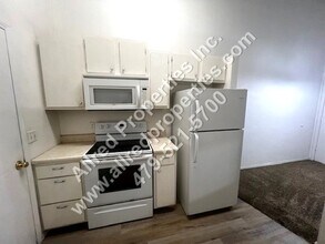 1712 N Noelle Ave in Fayetteville, AR - Building Photo - Building Photo