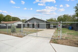 6022 Castle Vw Dr in San Antonio, TX - Building Photo