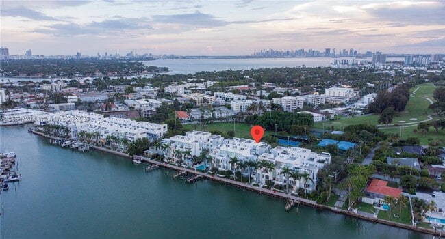 property at 163 N Shore Dr