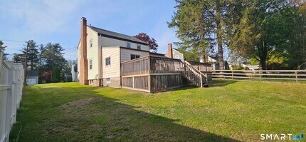 83 Forest St in East Hartford, CT - Building Photo - Building Photo