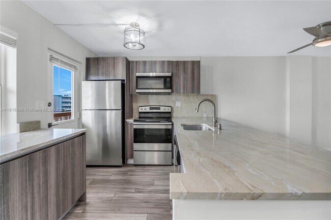 property at 505 E Dania Beach Blvd