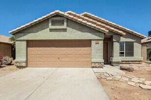 3108 W Abraham Ln in Phoenix, AZ - Building Photo