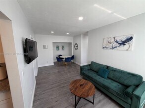 10002 E Bay Harbor Dr in Bay Harbor Islands, FL - Building Photo - Building Photo