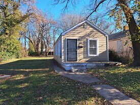 1333 S 22nd St in Louisville, KY - Building Photo