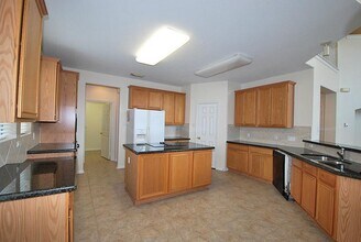 9106 Memorial Pines Way in Spring, TX - Building Photo - Building Photo