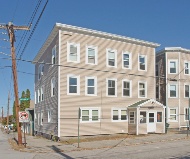 660 Harvard St in Manchester, NH - Building Photo - Building Photo