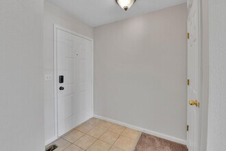1308 S Danube Way in Aurora, CO - Building Photo - Building Photo