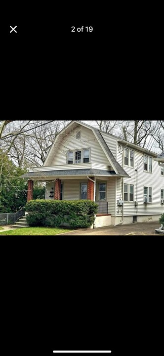 132 E Franklin Ave in Collingswood, NJ - Building Photo