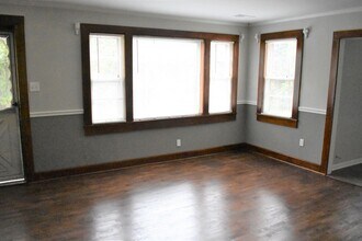 3915 Holston Hills Rd in Knoxville, TN - Building Photo - Building Photo