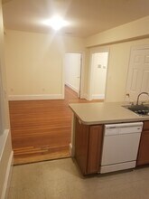 881 Massachusetts Ave, Unit 32 in Cambridge, MA - Foto de edificio - Building Photo