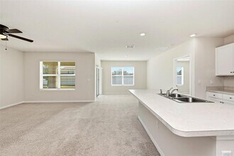 2725 Dumont Ln in Tavares, FL - Building Photo - Building Photo