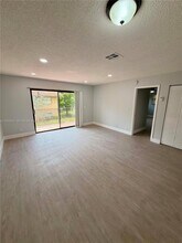 4286 NW 114th Terrace in Coral Springs, FL - Building Photo - Building Photo