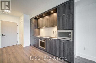 858 Dupont St in Toronto, ON - Building Photo - Building Photo