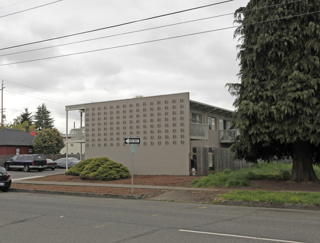 City Center Plaza in Hillsboro, OR - Building Photo - Building Photo