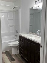 3950 SE 19th Ave, Unit D in Ocala, FL - Building Photo