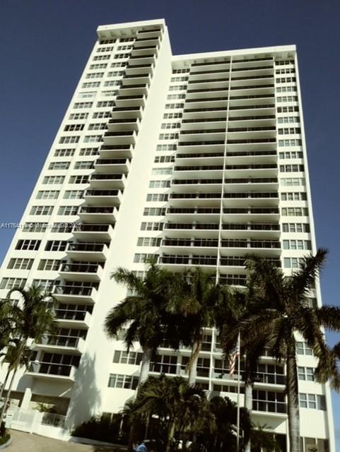 property at 3140 S Ocean Dr