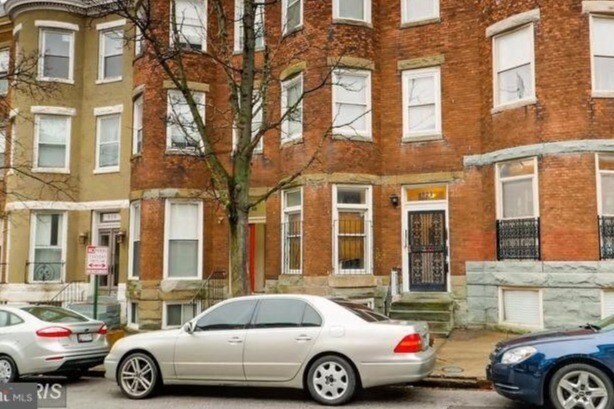 823 Newington Ave in Baltimore, MD - Building Photo