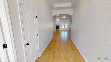 808 Dred Roger Circle in Killeen, TX - Foto de edificio - Building Photo