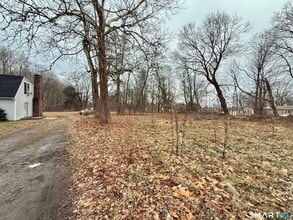 79 Elmwood Heights in Colchester, CT - Building Photo - Building Photo