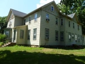 91 Carol St in Ramsey, NJ - Foto de edificio - Building Photo