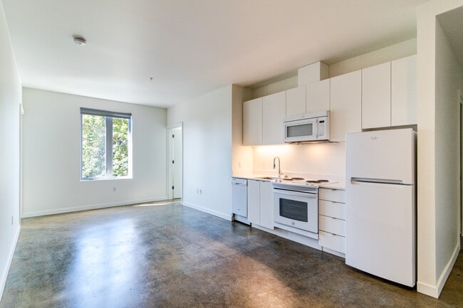 Cassi in Portland, OR - Foto de edificio - Building Photo