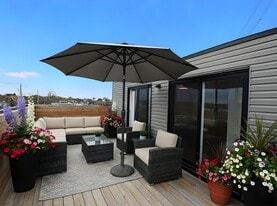 9409 Larose Av in Montréal, QC - Building Photo