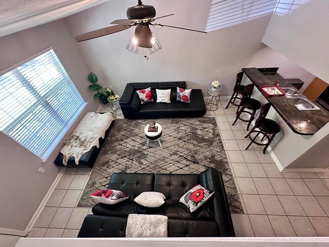 2740 W Tharpe St in Tallahassee, FL - Building Photo - Building Photo