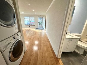 6113 204th St SW in Lynnwood, WA - Building Photo - Building Photo