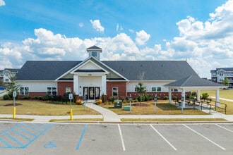 Colonel Bluffs in Columbia, SC - Foto de edificio - Building Photo