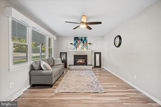 9109 Pinehurst Dr in Fort Washington, MD - Building Photo - Building Photo