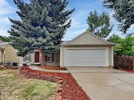 17752 E Bethany Dr in Aurora, CO - Building Photo