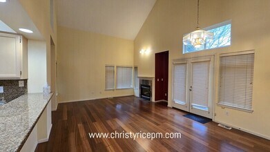 15828 NE 91st Way in Redmond, WA - Building Photo - Building Photo