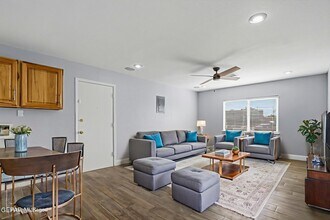 5101 Dearborne Dr in El Paso, TX - Building Photo - Building Photo