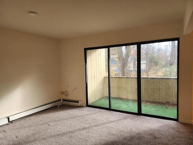 27 Forbus St in Poughkeepsie, NY - Building Photo - Building Photo