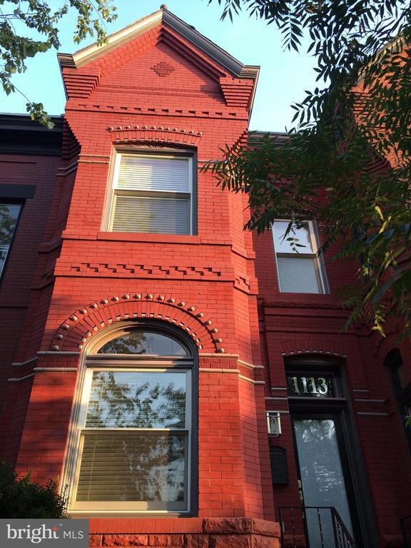 property at 1113 Independence Ave SE