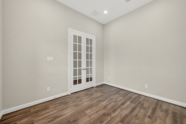 property at 4403 Tumbling Leaf Ct