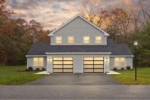 31 barracks rd in Hudson, MA - Building Photo