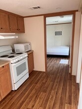 52 Meadowview Ln in Louisa, KY - Building Photo - Building Photo