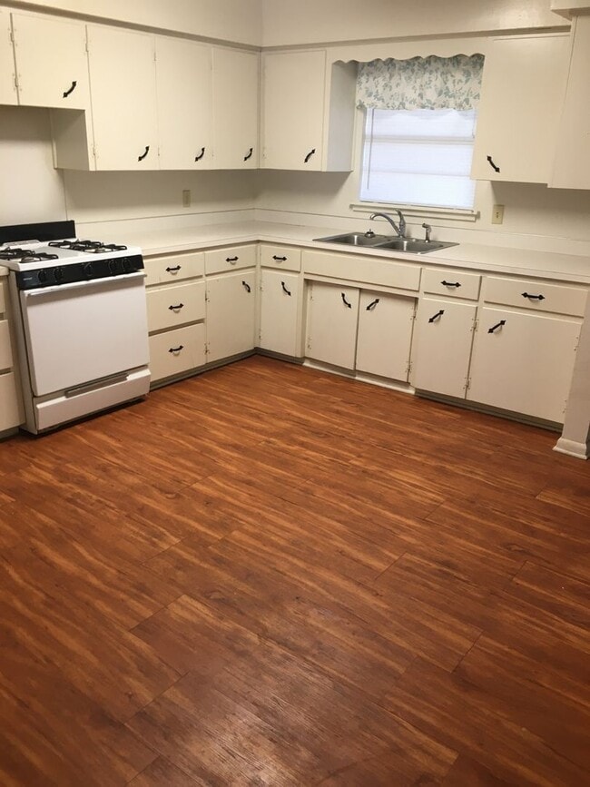 2015-2017 W Lawson St in Fayetteville, AR - Building Photo - Building Photo