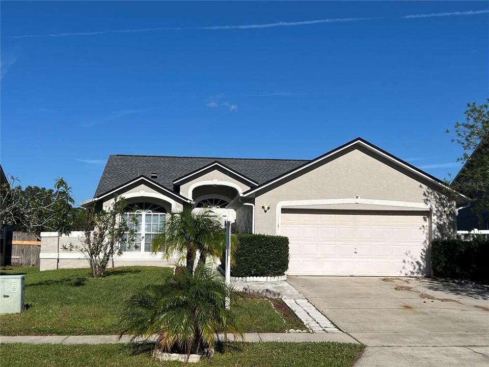 11141 Cypress Leaf Dr in Orlando, FL - Building Photo